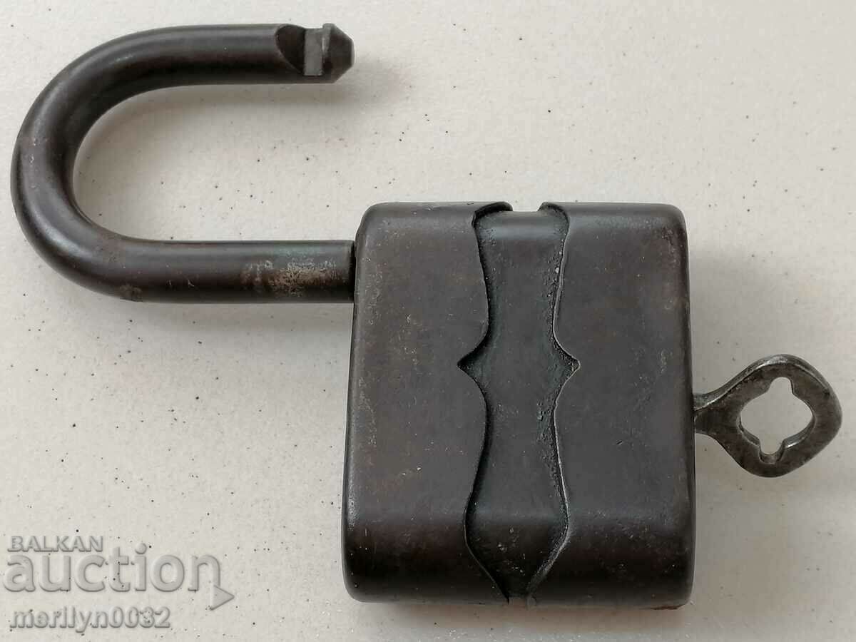 German LARGE padlock with key 1920s padlock suitcase lock - 6 German LARGE padlock with key 1920s padlock suitcase lock - 6