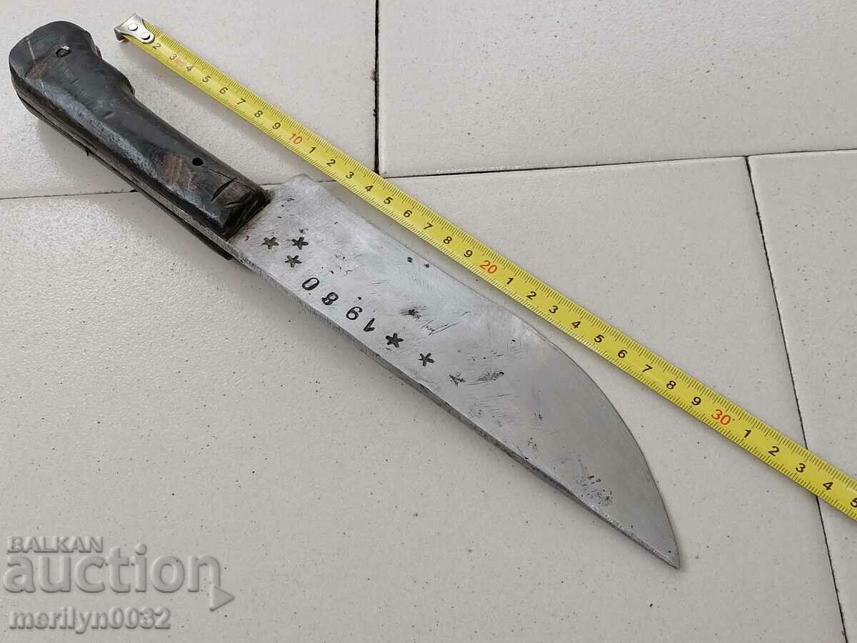 Shepherd's knife charred buffalo horn massive blade karakulak with price 197.00 BGN | € 100.72