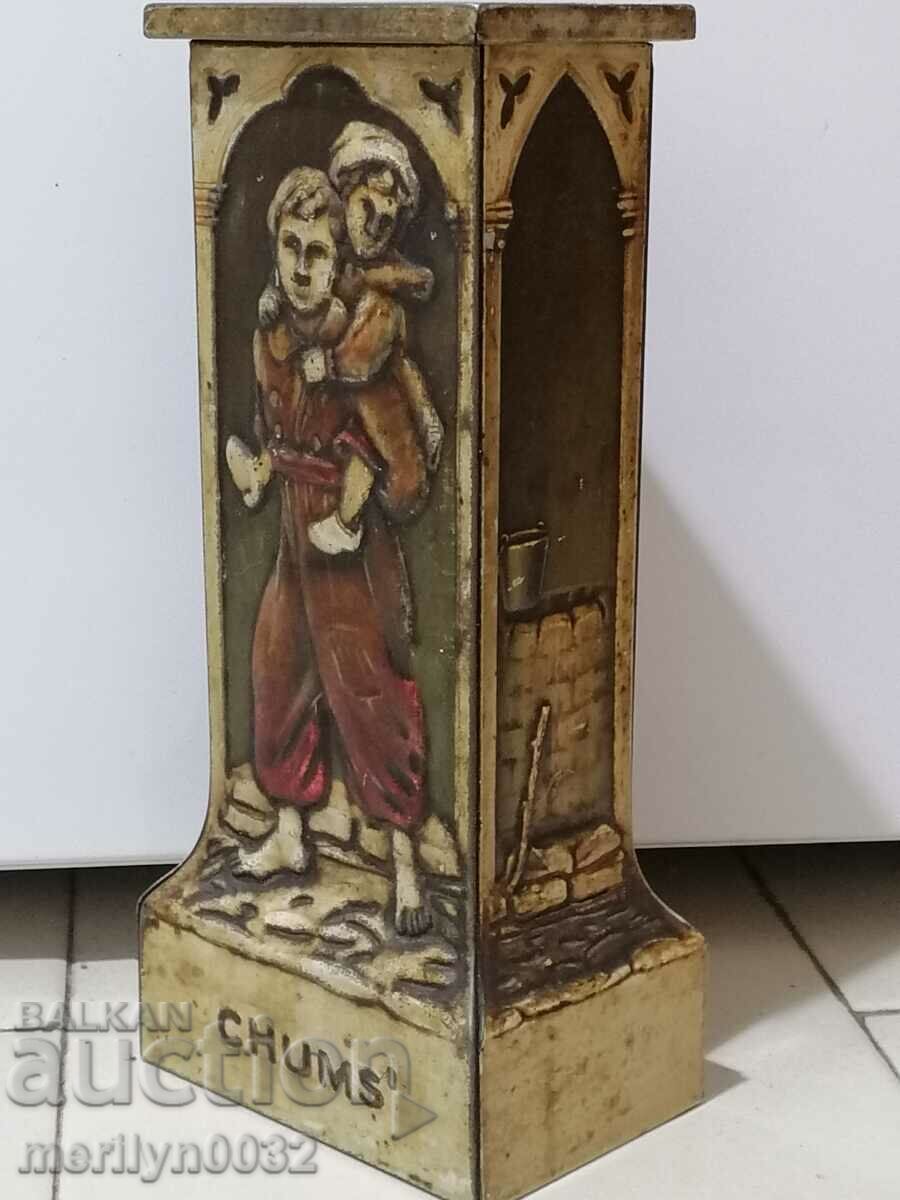 Cutie de biscuiți englezi din anii 1930 cu preț 99.00 BGN | € 50.62