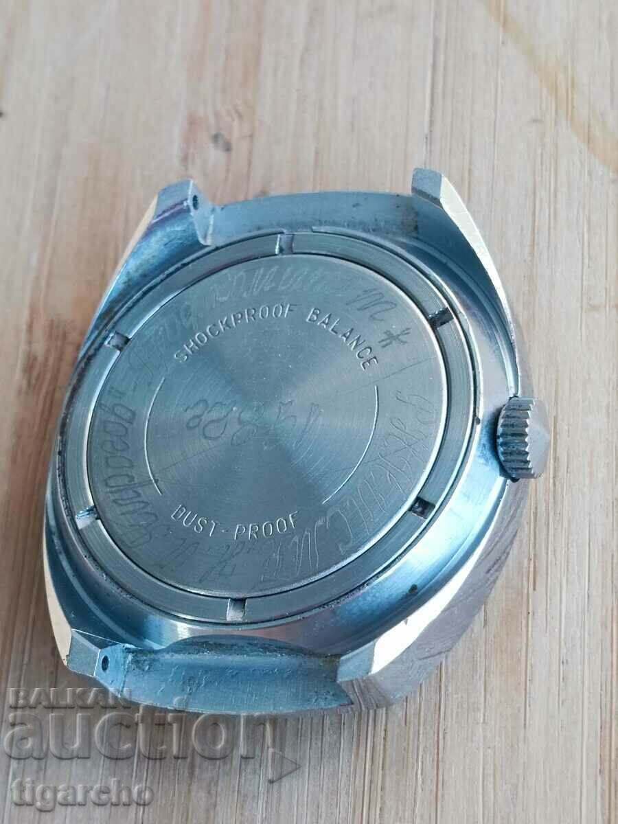 Delivery of Men's watch case Delivery of Men's watch case