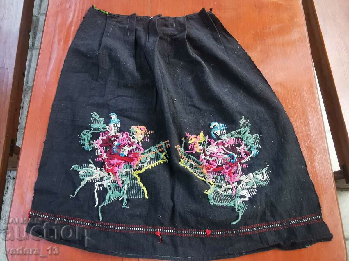 FOLK COSTUME - APRON - 5 FOLK COSTUME - APRON - 5