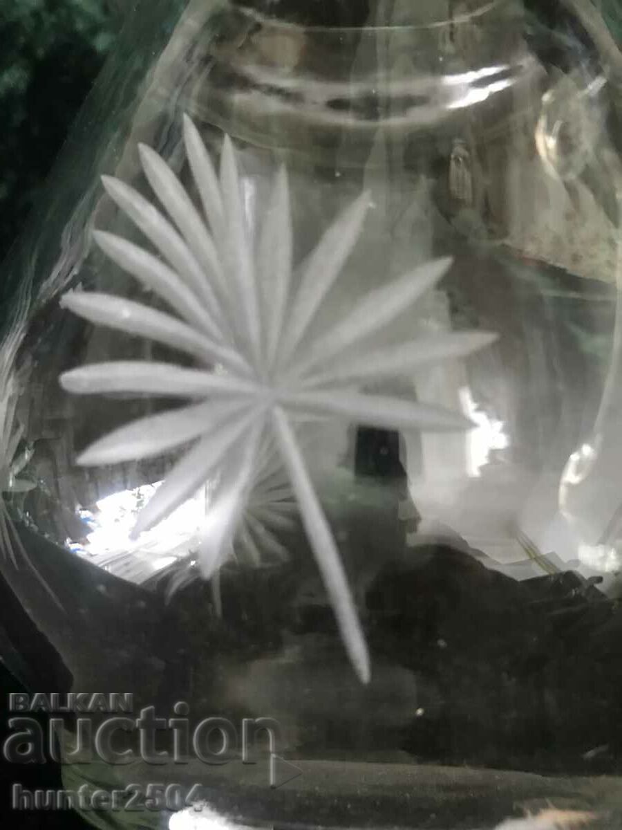 Auction  Jug-engraved, height 20 cm