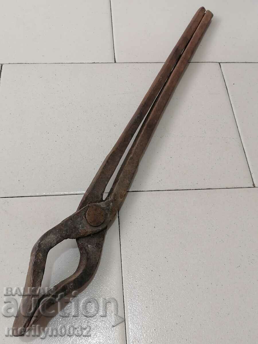 Ковашки клещи ковано желязо инструмент