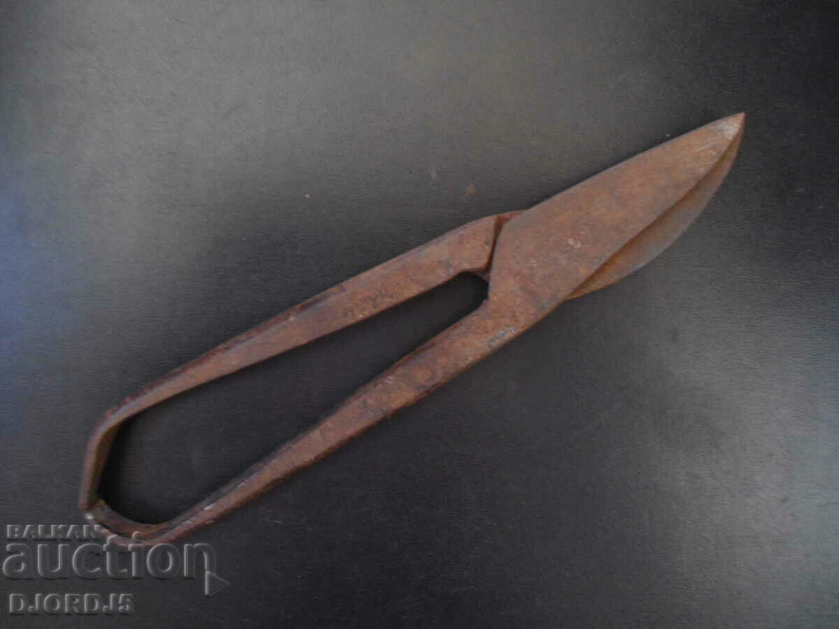 Auction Old sheet metal shears Auction Old sheet metal shears