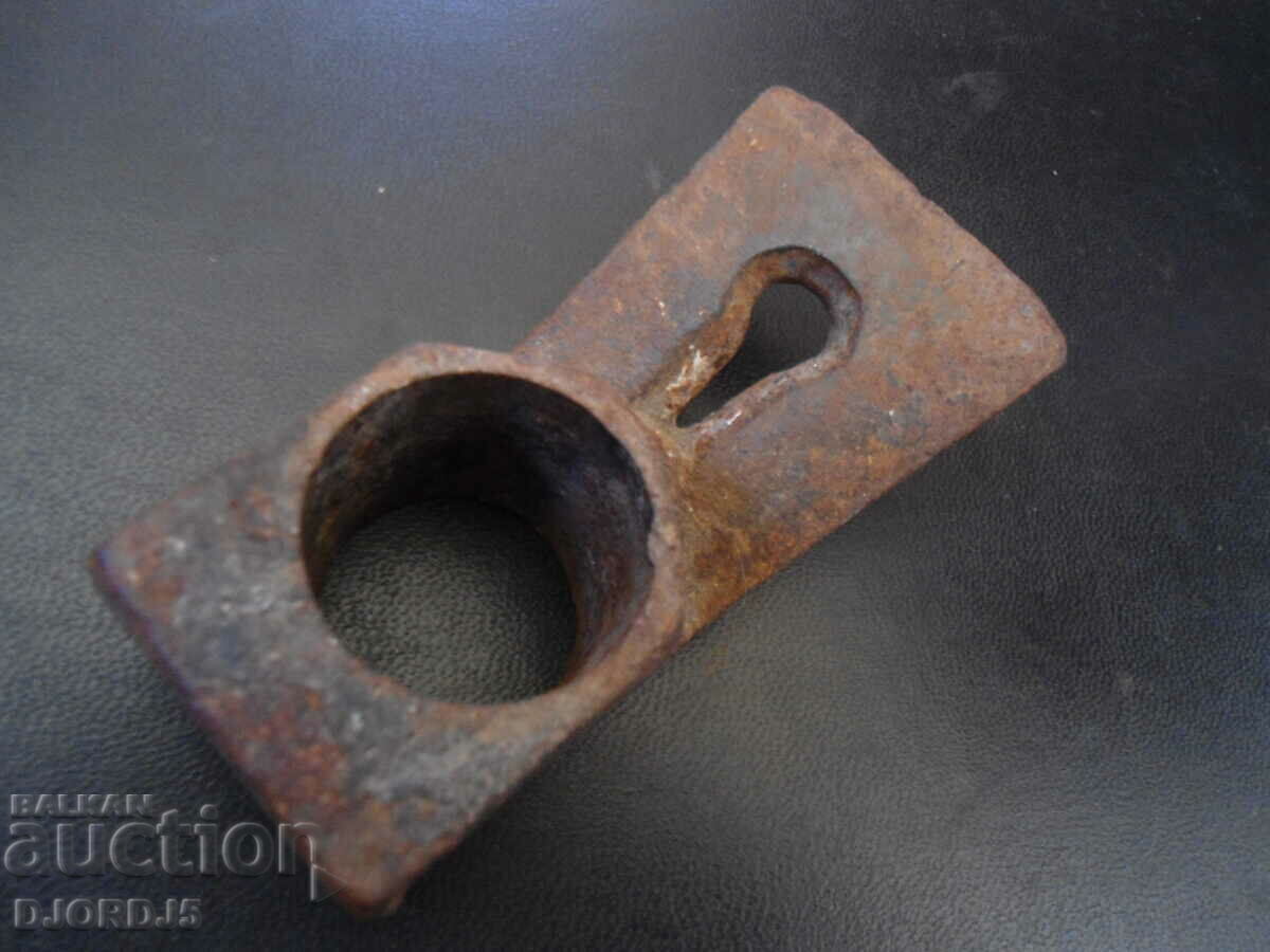 Old Tesla with price 3.00 BGN | € 1.53 Old Tesla with price 3.00 BGN | € 1.53