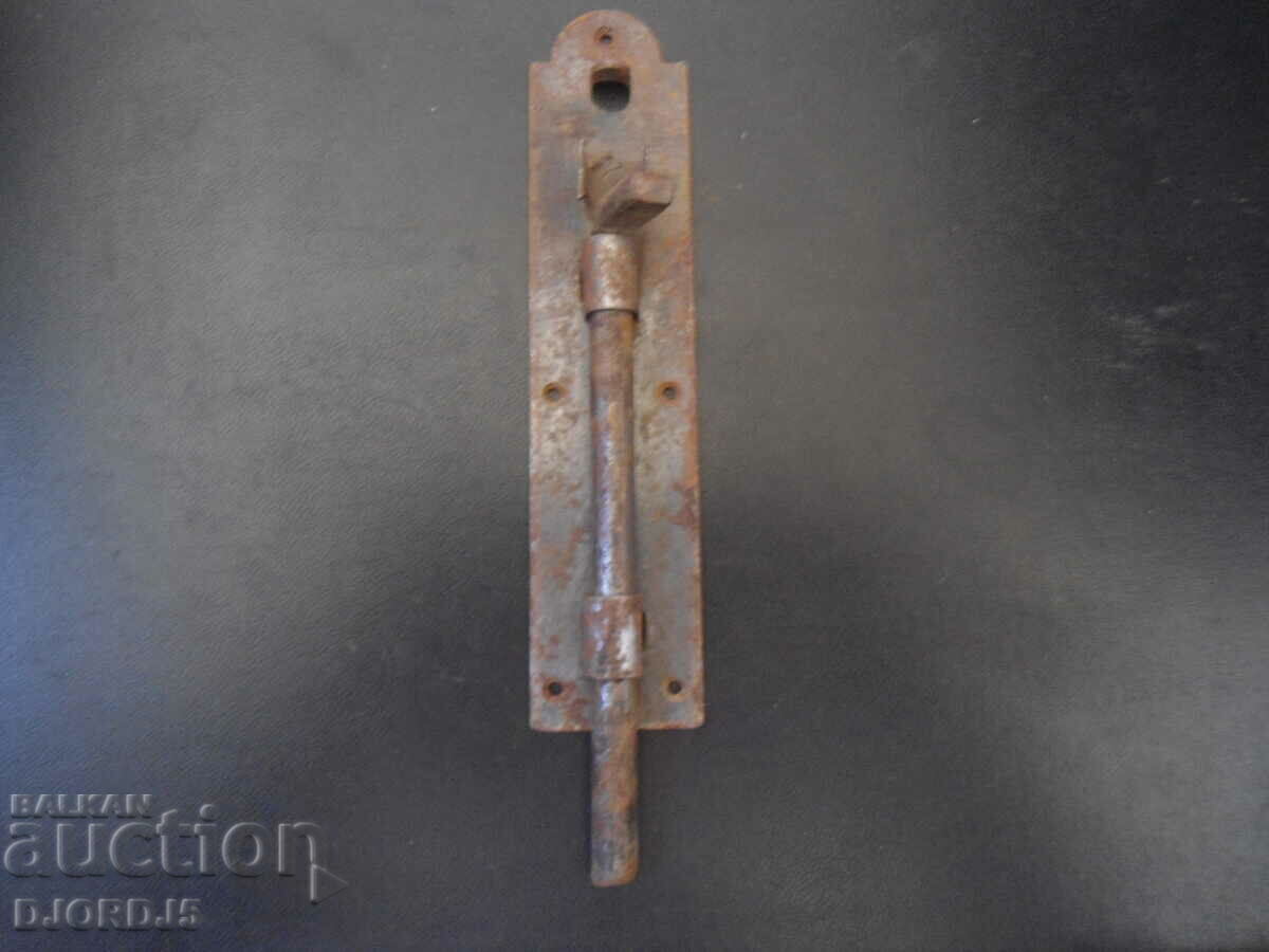 Old latch, lock with price 3.00 BGN | € 1.53 Old latch, lock with price 3.00 BGN | € 1.53