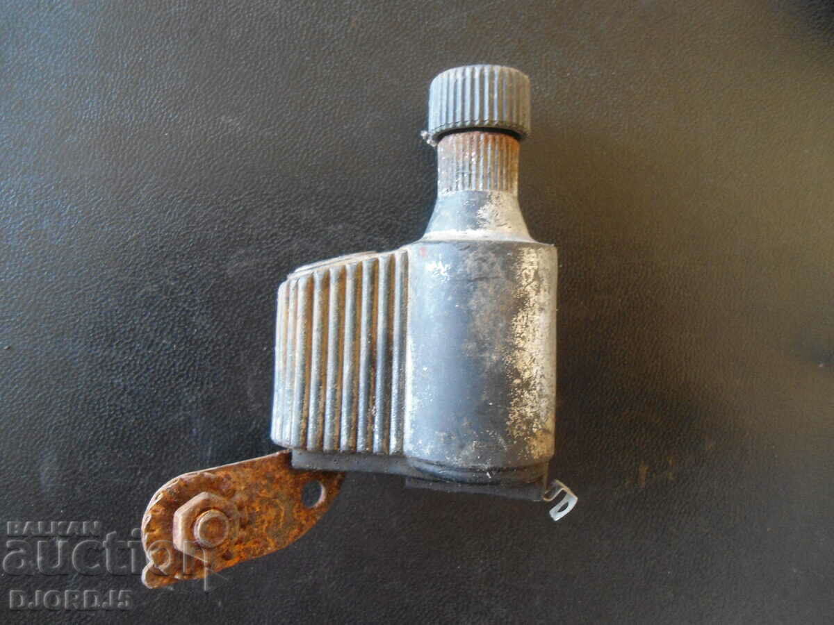 Old bicycle dynamo with price 5.00 BGN | € 2.56 Old bicycle dynamo with price 5.00 BGN | € 2.56