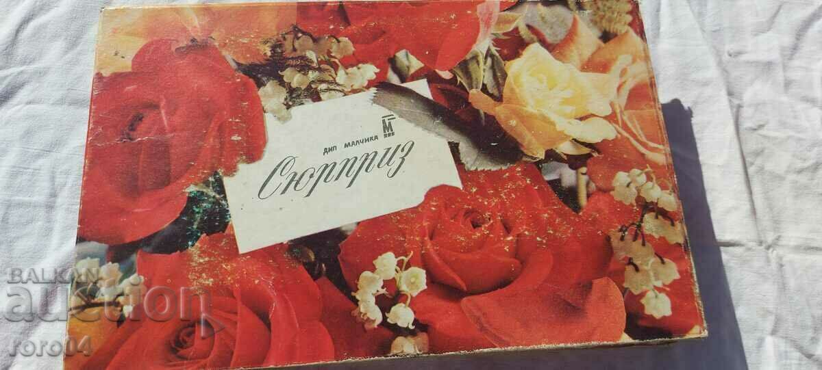 BOX - SURPRISE - DIP BOY - 6 BOX - SURPRISE - DIP BOY - 6