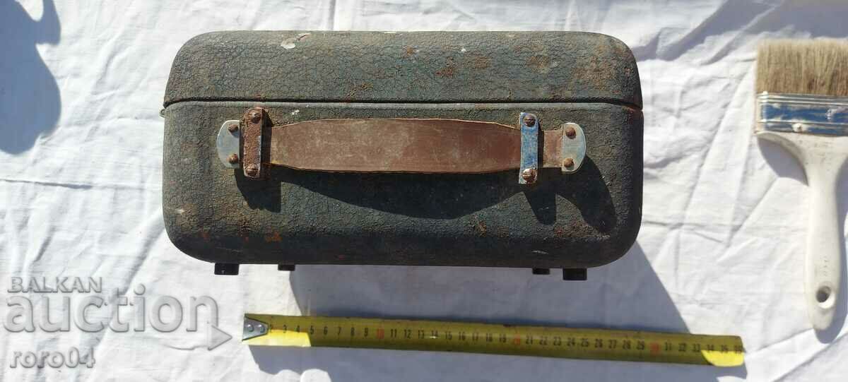 Delivery of CURRENT REGULATOR Delivery of CURRENT REGULATOR