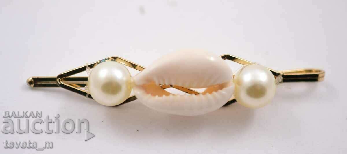 Auction Vintage seashell brooch / hairpin Auction Vintage seashell brooch / hairpin