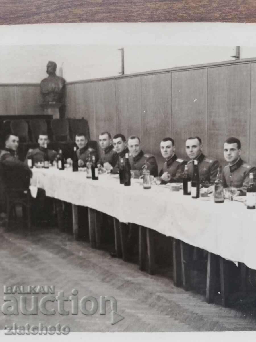 Auction  Old photo Kingdom of Bulgaria - Many signatures - the back *