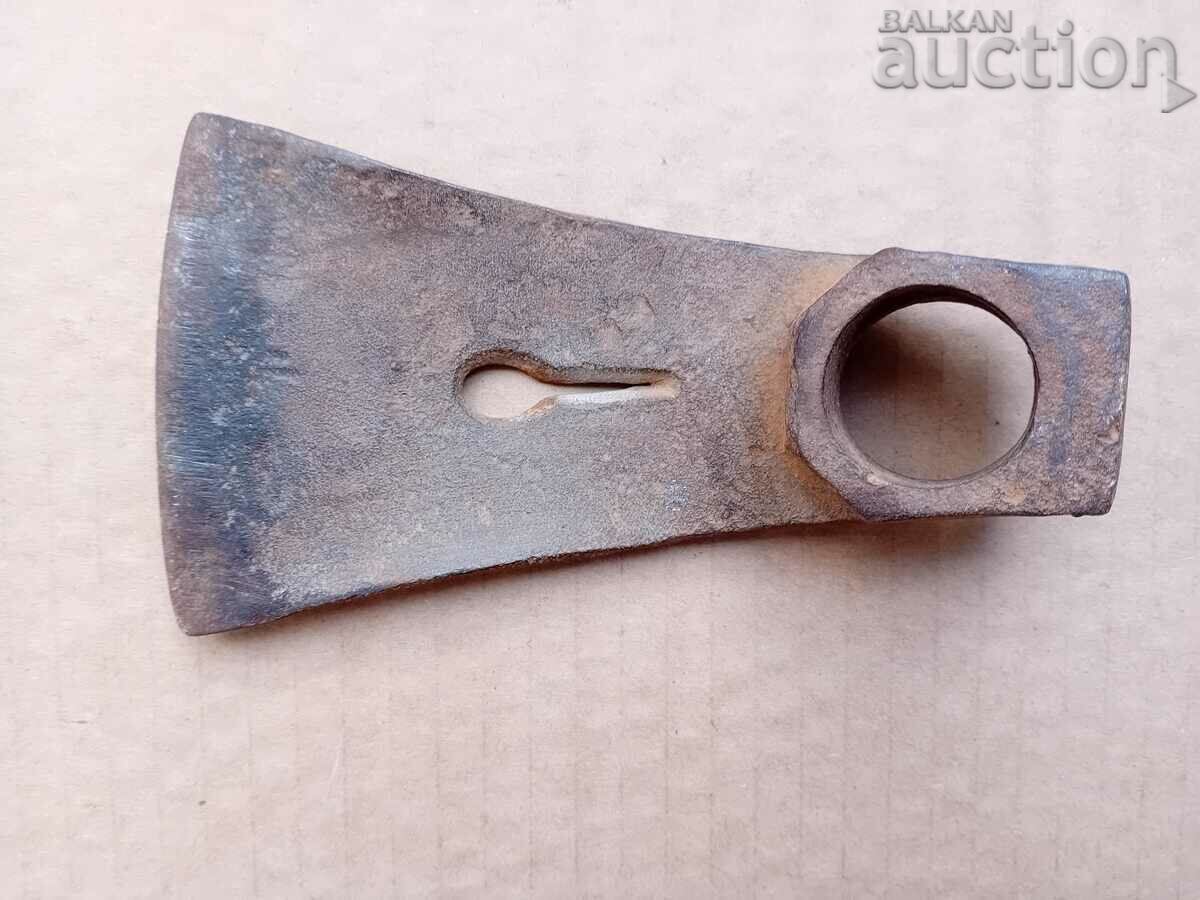 antique forged tesla primitive tool with price 31.00 BGN | € 15.85 antique forged tesla primitive tool with price 31.00 BGN | € 15.85