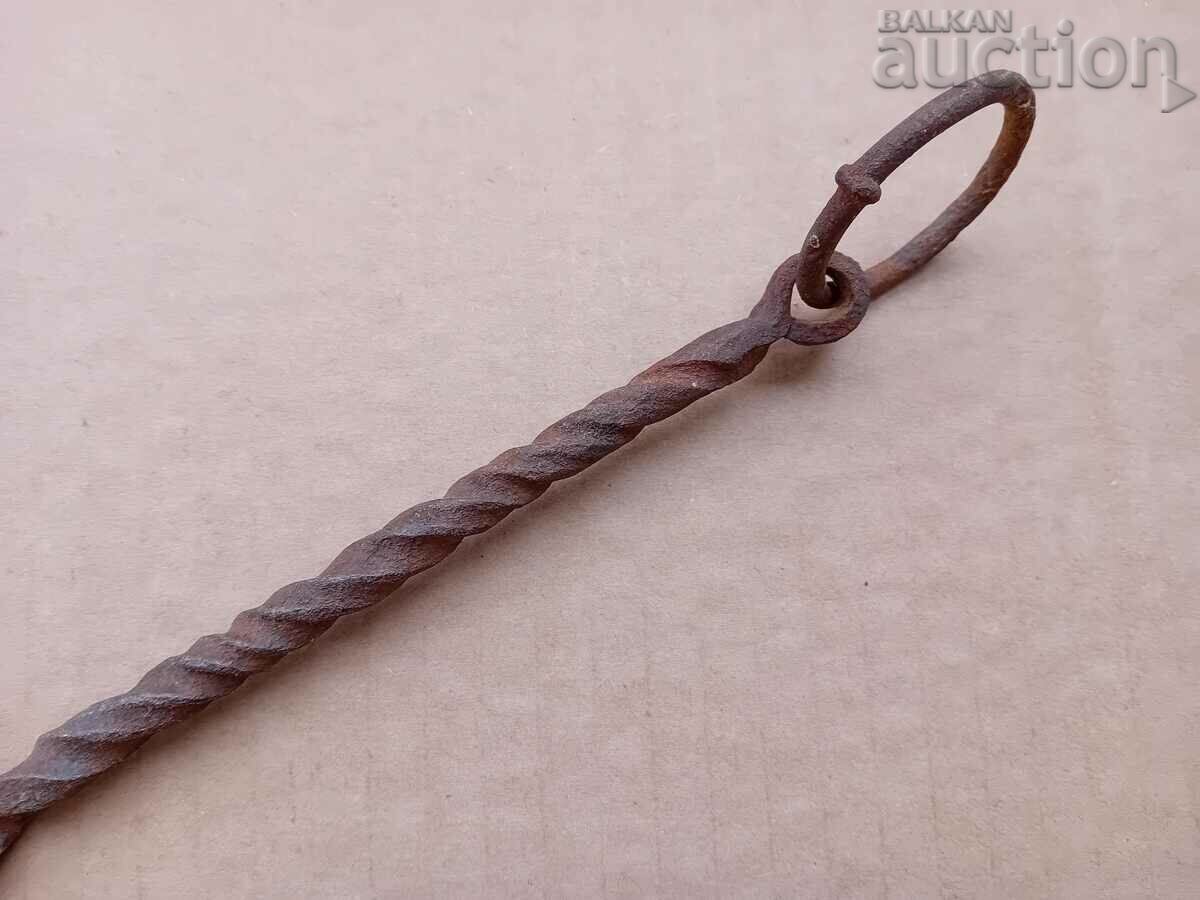 Delivery of primitive ogripka , ogribka , ugripka , ugripka wrought iron Delivery of primitive ogripka , ogribka , ugripka , ugripka wrought iron