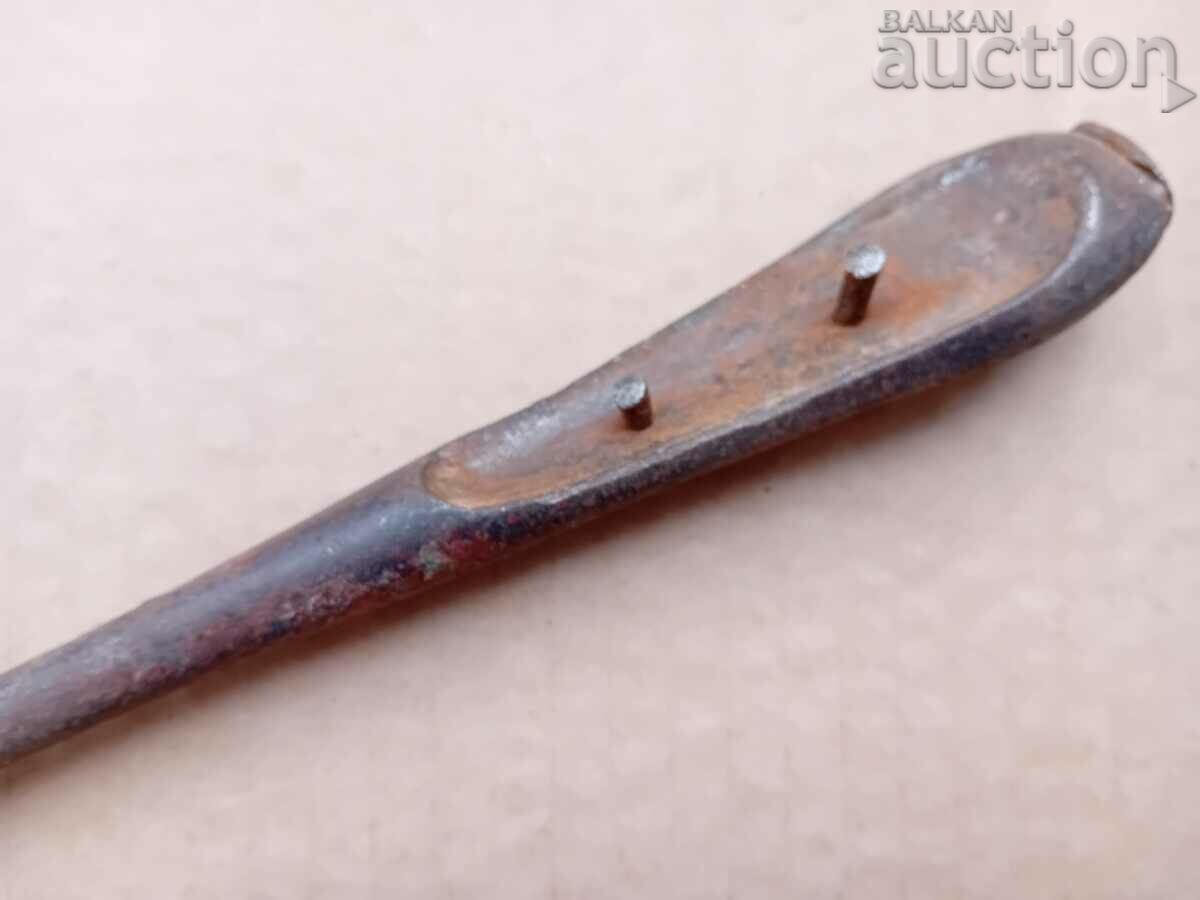 Delivery of WW1 WW2 large military screwdriver