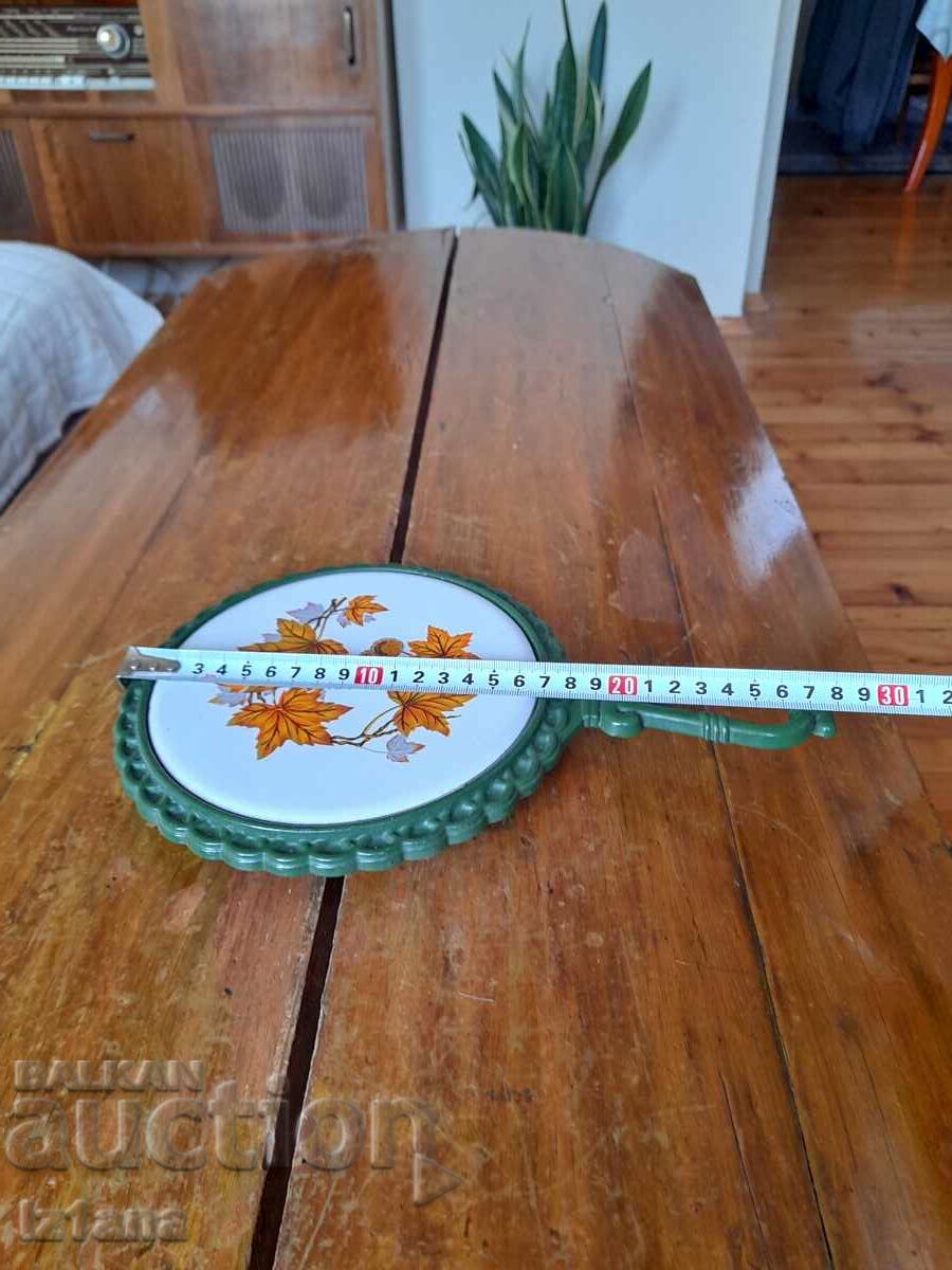 Παλιά σχάρα για ζεστά αντικείμενα με τιμή 40.00 BGN | € 20.45 Παλιά σχάρα για ζεστά αντικείμενα με τιμή 40.00 BGN | € 20.45