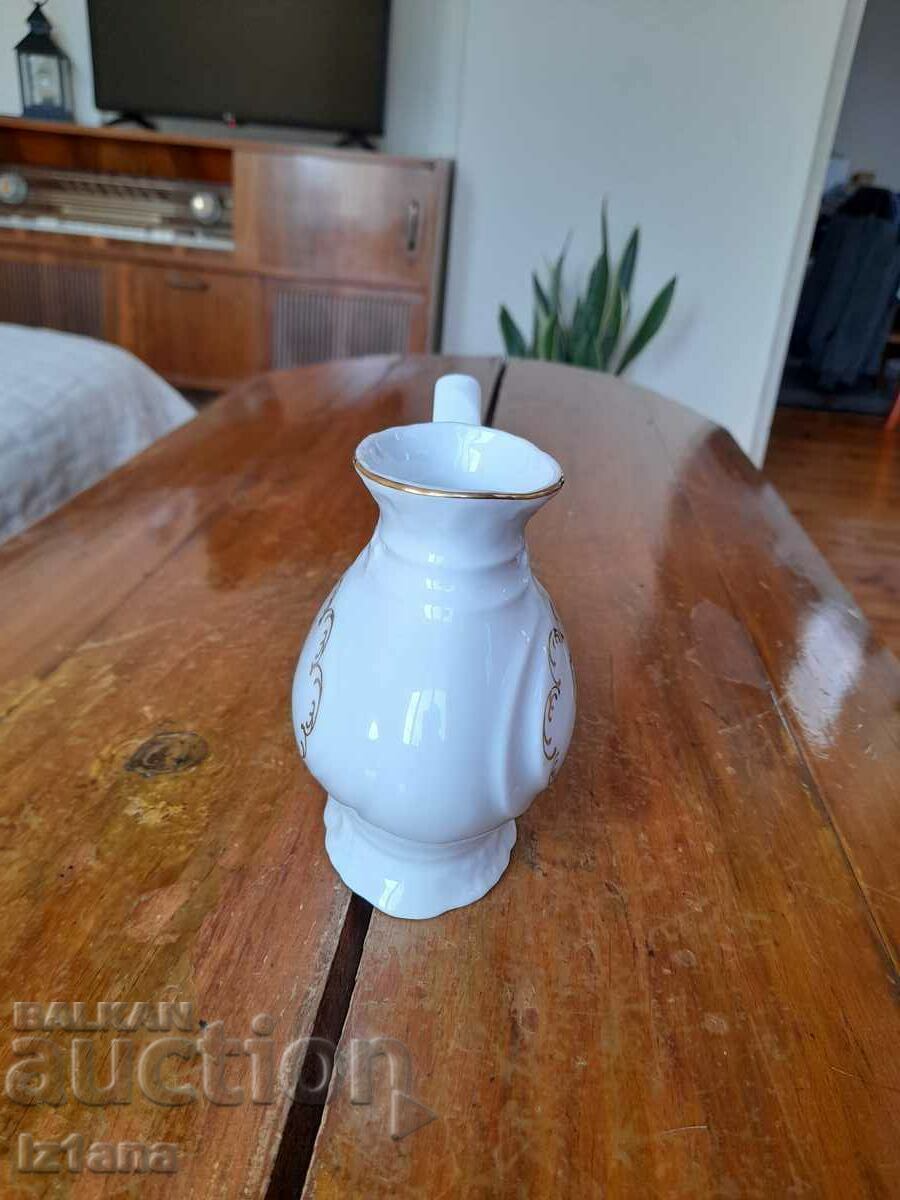 Livrarea ulcior veche de porțelan, ulcior Livrarea ulcior veche de porțelan, ulcior