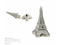 Metal flash drive 32 GB. Eiffel Tower USB France, Paris