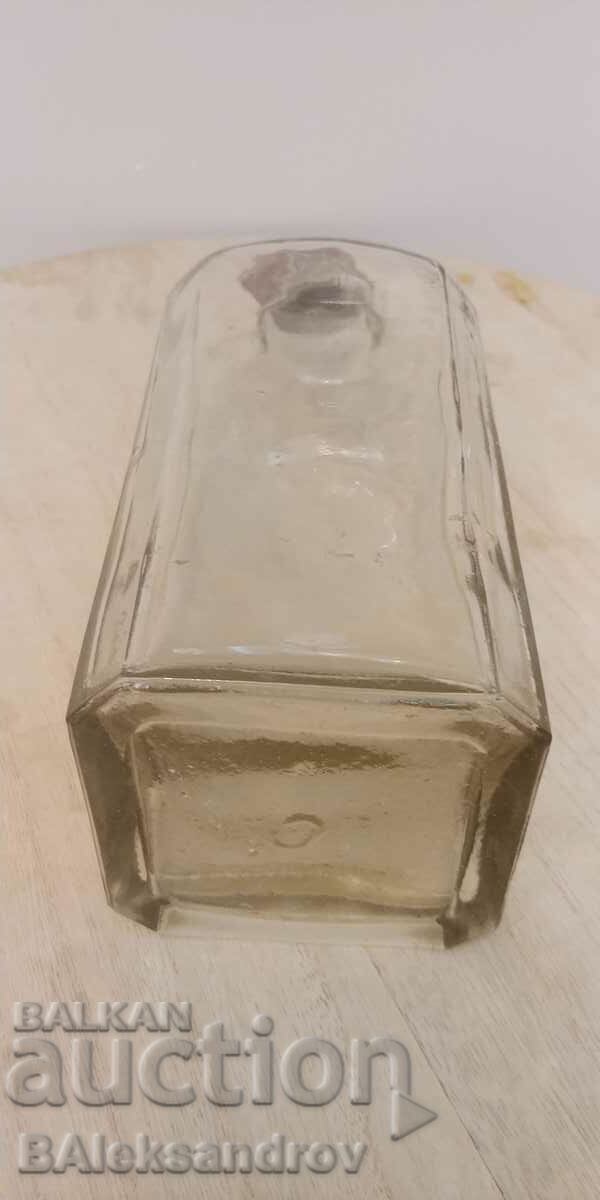 Παλιό μπουκάλι λίτρου από τους βασιλικούς χρόνους με τιμή 7.00 BGN | € 3.58 Παλιό μπουκάλι λίτρου από τους βασιλικούς χρόνους με τιμή 7.00 BGN | € 3.58