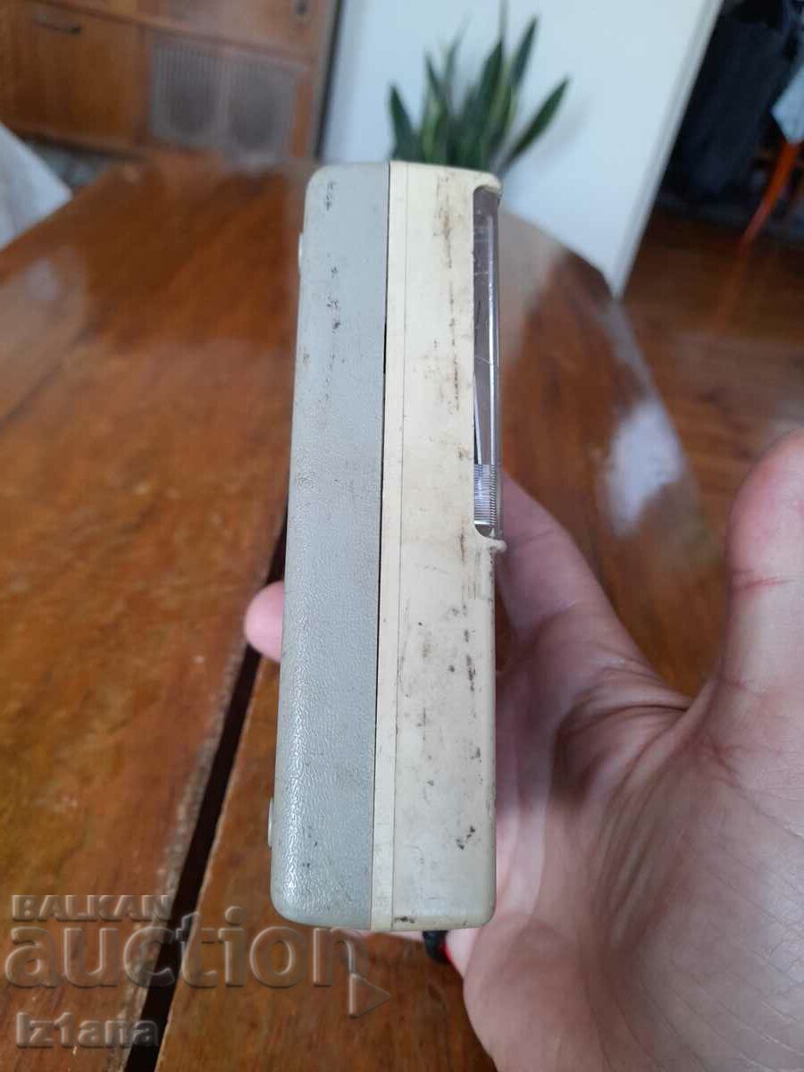 Delivery of An old Hioki multimeter Delivery of An old Hioki multimeter