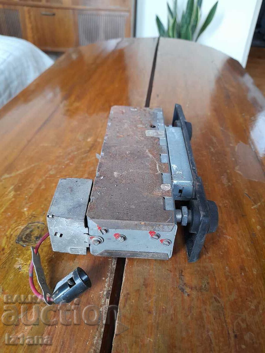 Auction Old car radio, Tesla radio Auction Old car radio, Tesla radio