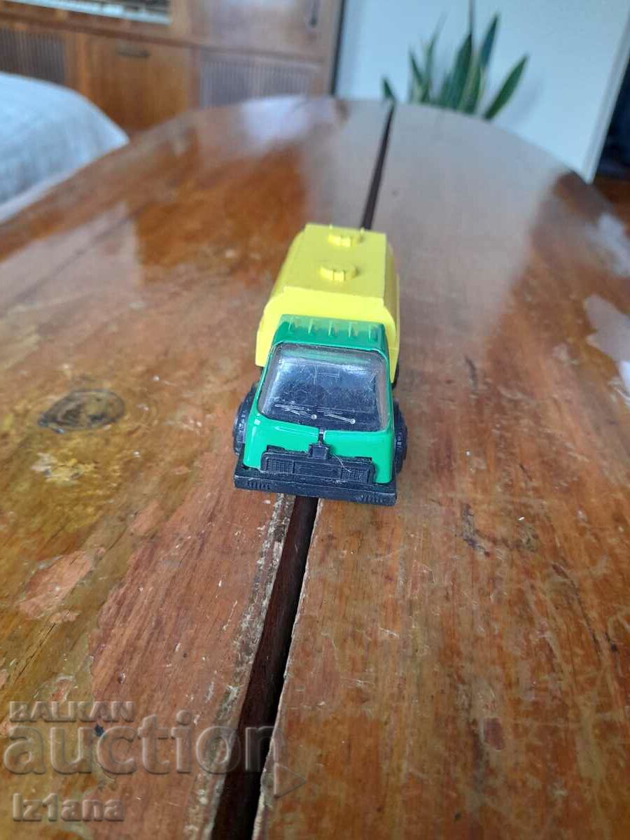 Old Micro truck with price 20.00 BGN | € 10.23 Old Micro truck with price 20.00 BGN | € 10.23
