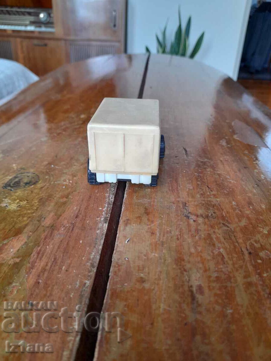 Delivery of Old Micro truck