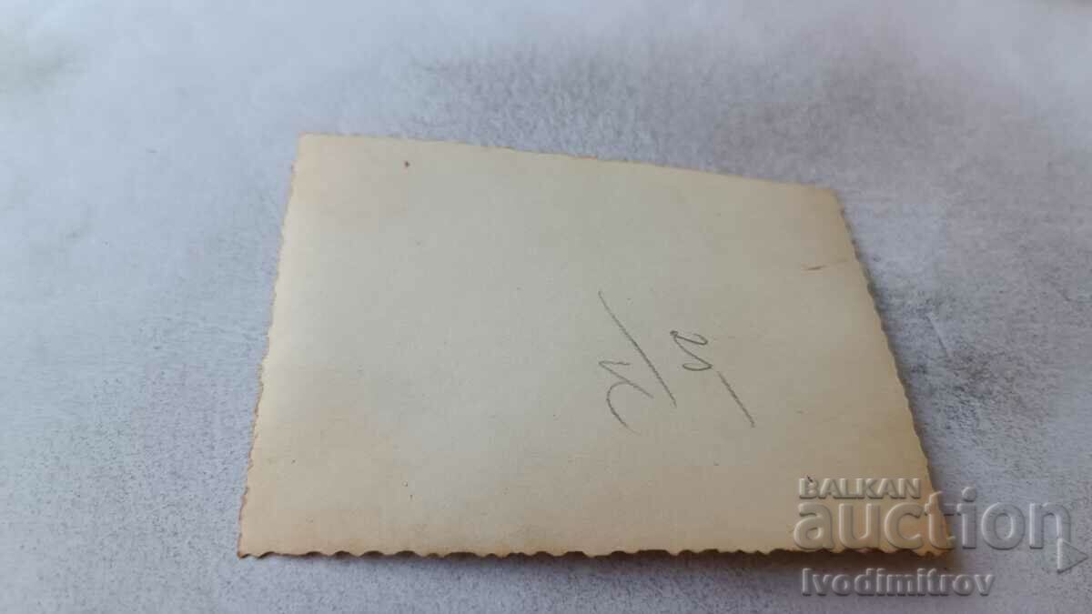 Photo Sofia A young man and two young women on the street with price 2.35 BGN | € 1.20 Photo Sofia A young man and two young women on the street with price 2.35 BGN | € 1.20