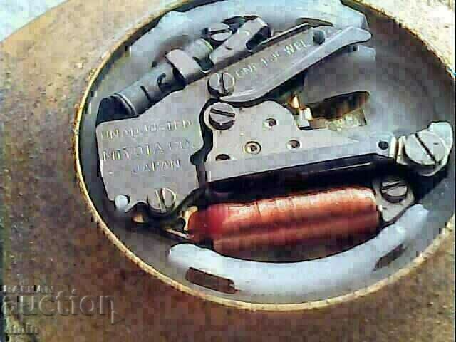 Delivery of 4 asovnik omega when you see a machine, write Japan Delivery of 4 asovnik omega when you see a machine, write Japan