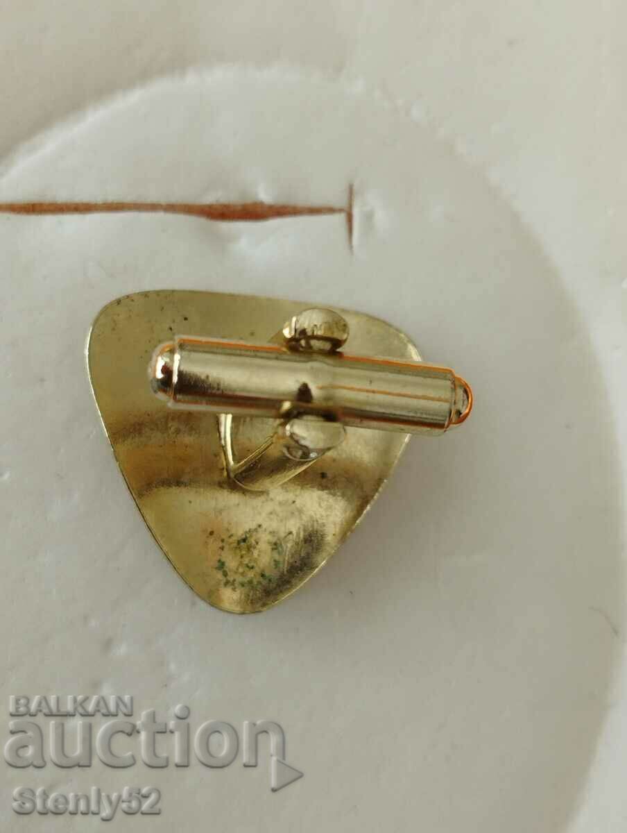 1 buc. Mâner vechi, împingător cu piatră de rubin cu preț € 3.00 | 5.87 BGN 1 buc. Mâner vechi, împingător cu piatră de rubin cu preț € 3.00 | 5.87 BGN