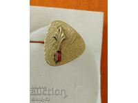 1 бр Стара ръкавела,бутанела с  рубин камък.