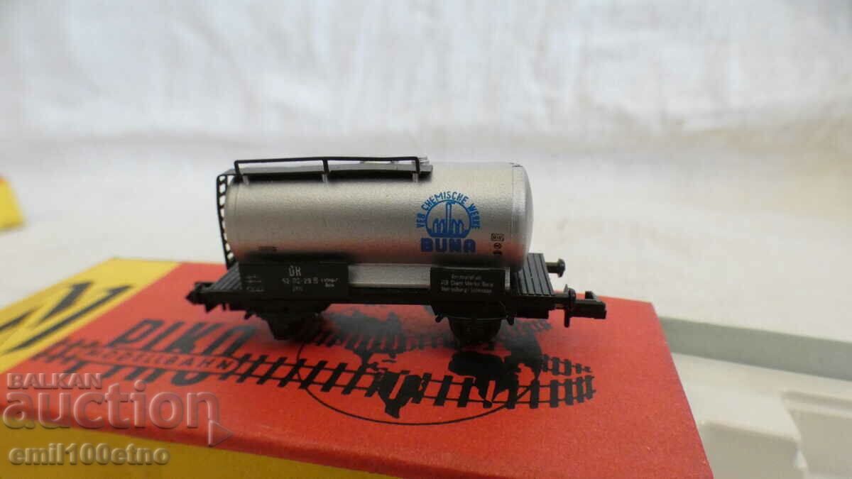 Βαγόνι βυτιοφόρων τρένου PIKO N με τιμή 20.00 BGN | € 10.23 Βαγόνι βυτιοφόρων τρένου PIKO N με τιμή 20.00 BGN | € 10.23