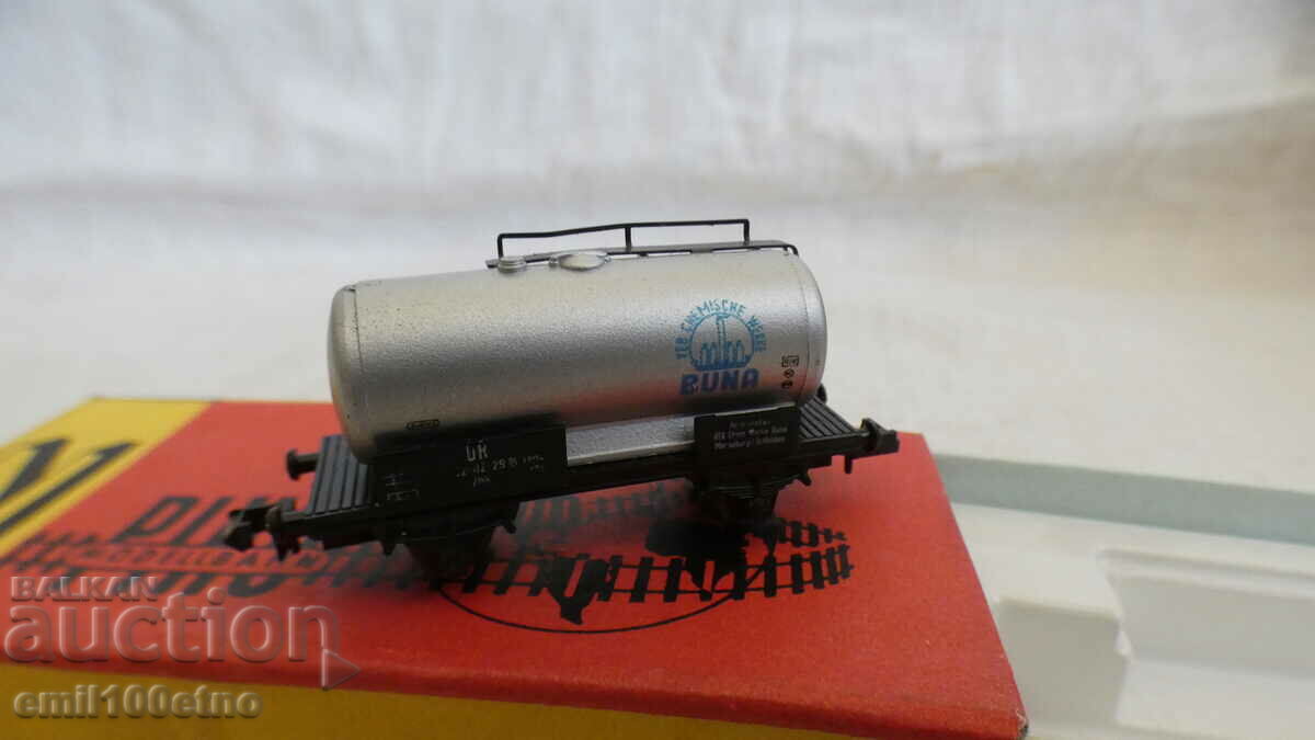 Δημοπρασία Βαγόνι βυτιοφόρων τρένου PIKO N Δημοπρασία Βαγόνι βυτιοφόρων τρένου PIKO N