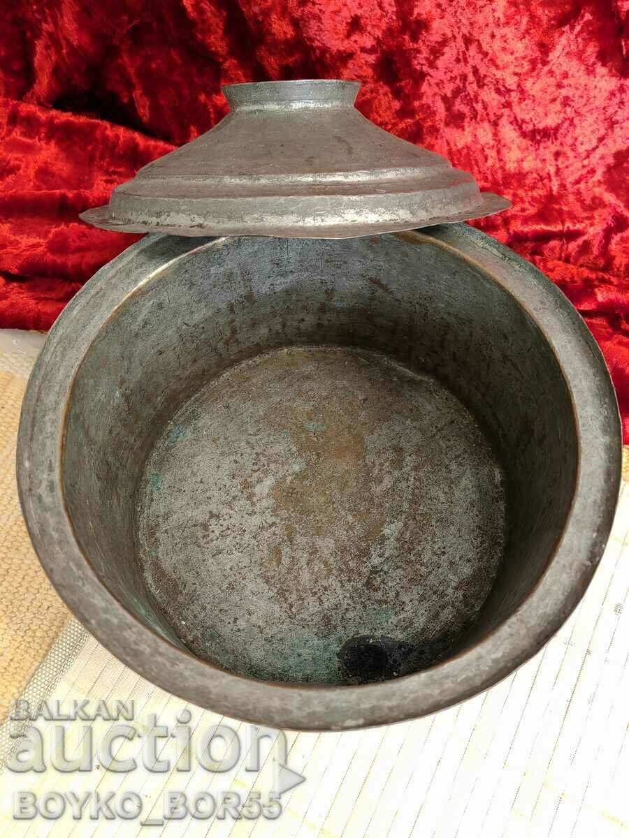 Antique Royal Copper Copper Pot with Lid with price 49.00 BGN | € 25.05 Antique Royal Copper Copper Pot with Lid with price 49.00 BGN | € 25.05