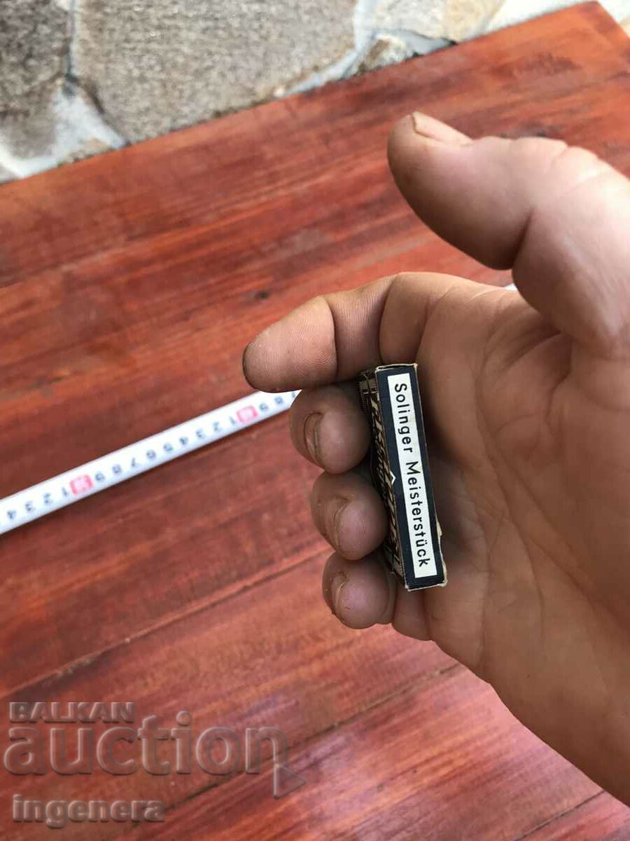 RAZOR KNIVES NEW SOLINGEN-5 PCS. - 5 RAZOR KNIVES NEW SOLINGEN-5 PCS. - 5