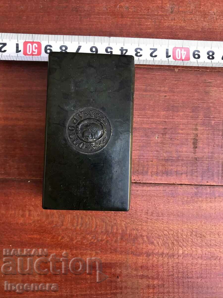 Delivery of BOX BOX BAKELITE VINTAGE Delivery of BOX BOX BAKELITE VINTAGE