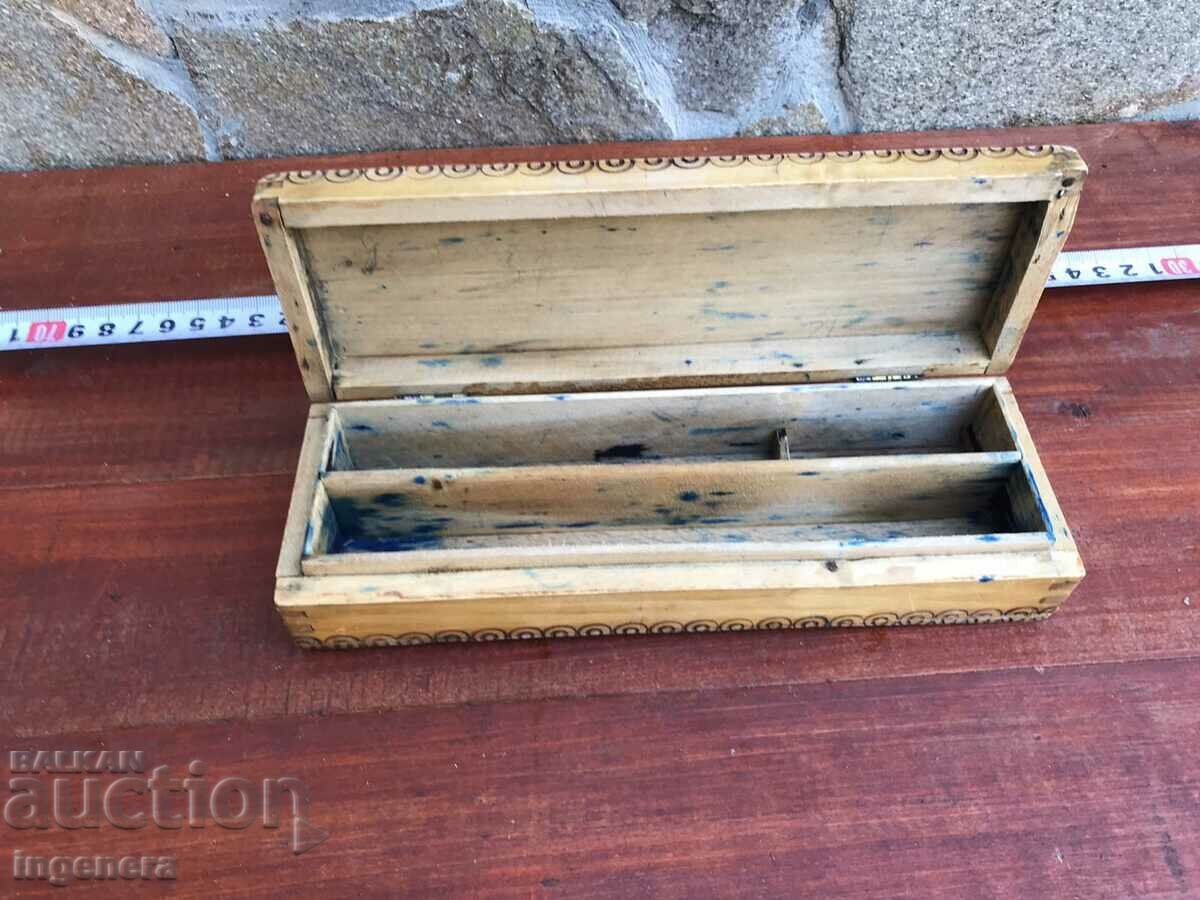 Delivery of BOX PENCIL CASE ANTIQUE FROM SOCA PYROGRAPH DRAWING