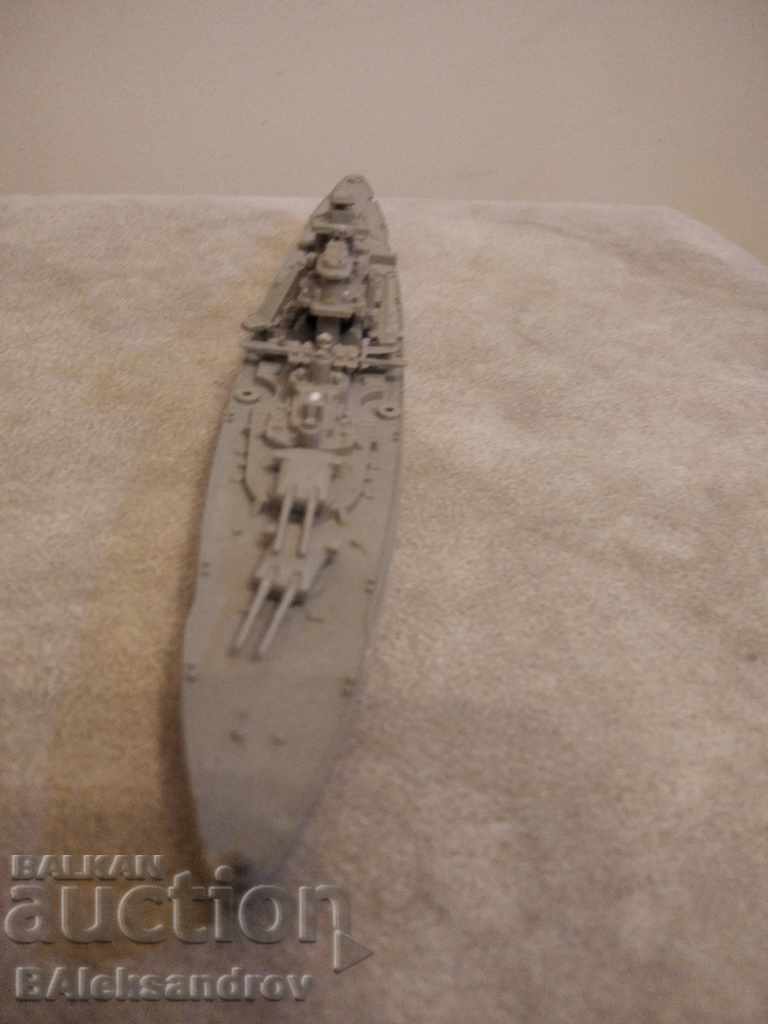 Model of a warship - 5 Model of a warship - 5