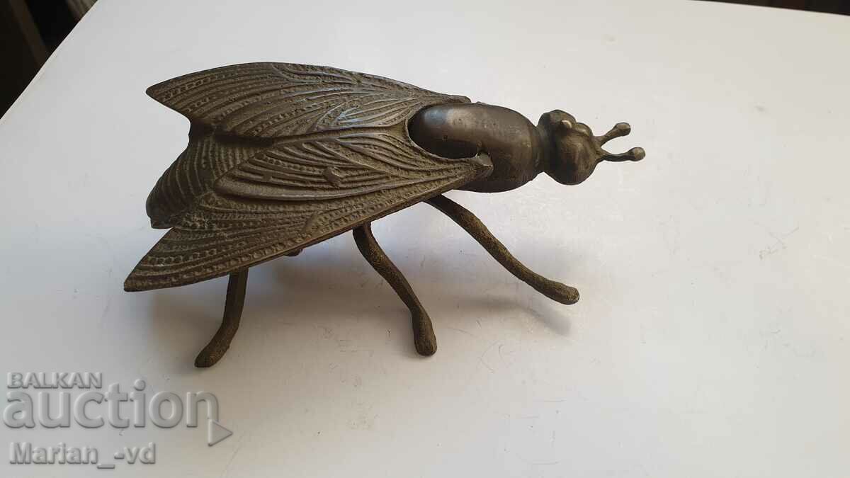Large bronze fly - ashtray-19cm