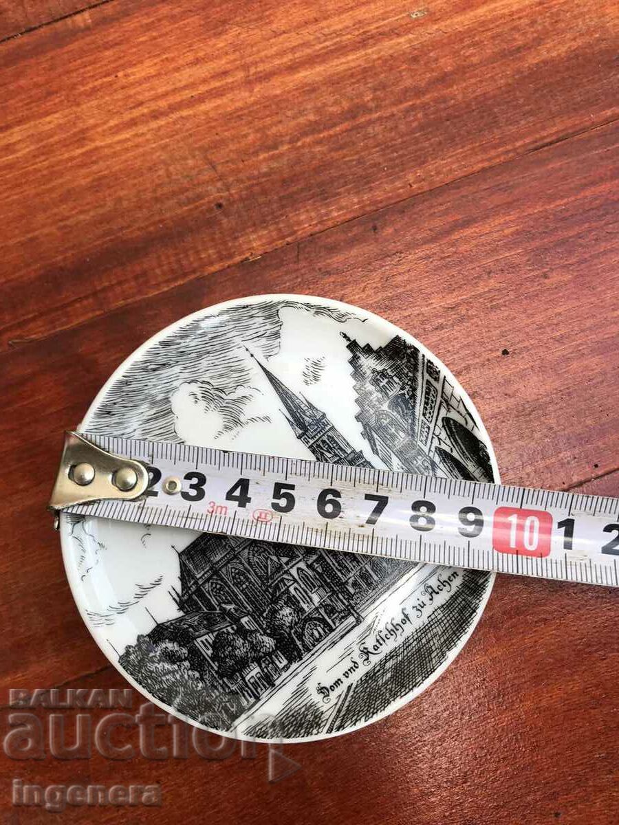 PORCELAIN PLATE PLATE with price 5.00 BGN | € 2.56 PORCELAIN PLATE PLATE with price 5.00 BGN | € 2.56