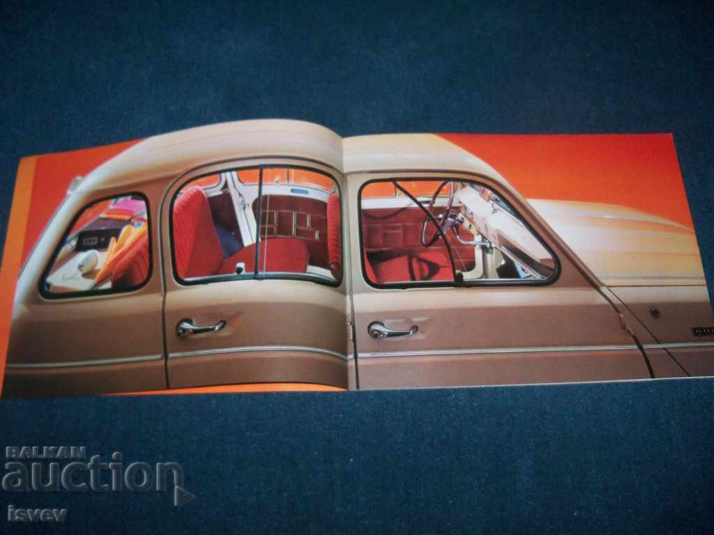 Auction Two old advertising brochures for Renault 4 and Renault 6 Auction Two old advertising brochures for Renault 4 and Renault 6