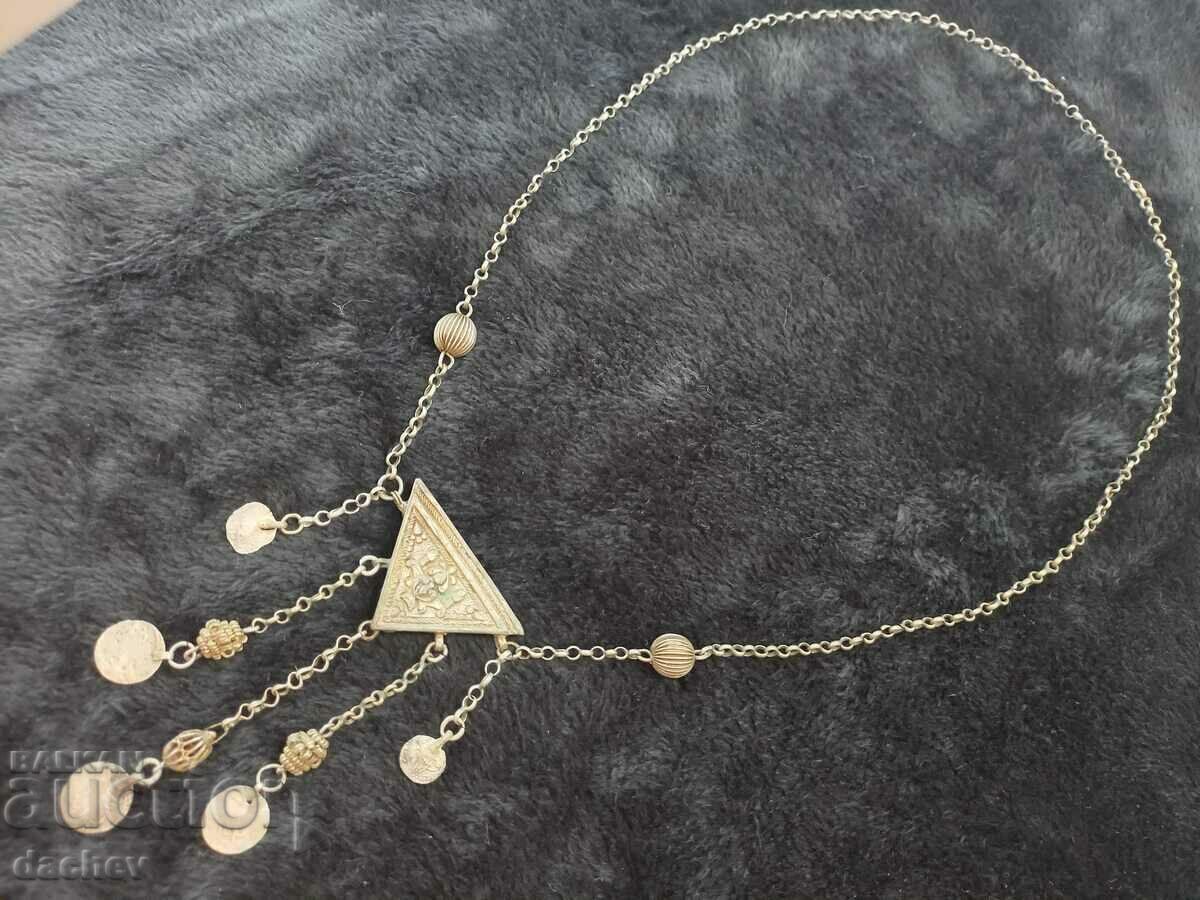 Рядка сребърна Възрожденска Тракийска Муска трепка накит с цена € 128.00 | 250.35 лв. Рядка сребърна Възрожденска Тракийска Муска трепка накит с цена € 128.00 | 250.35 лв.