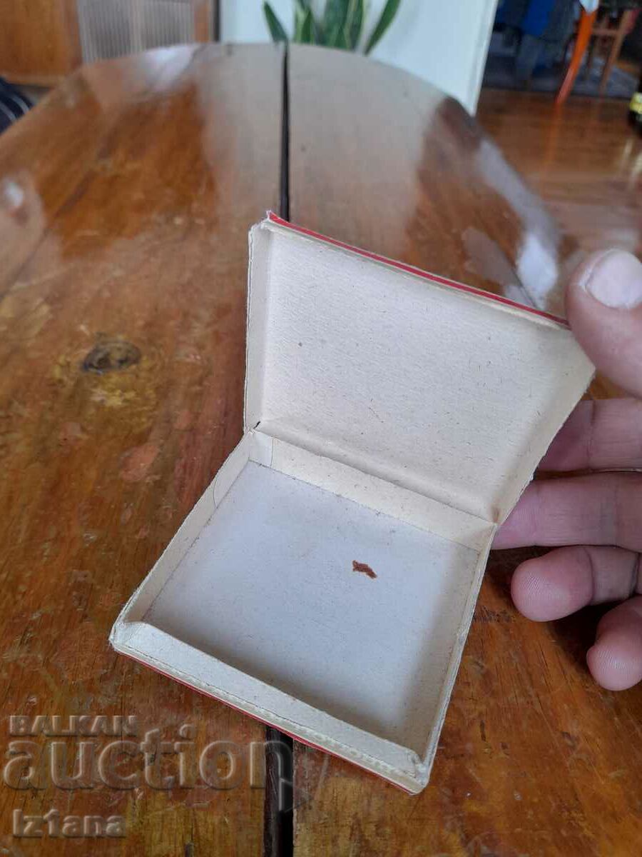 Old box of Zlatna Arda cigarettes - 6