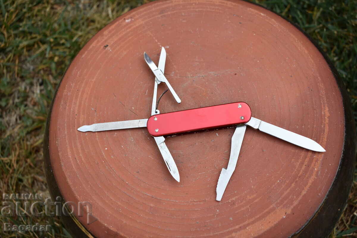 Auction  Victorinox knife