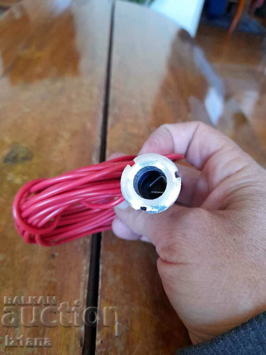 Auction Old power cable, 12V socket Auction Old power cable, 12V socket