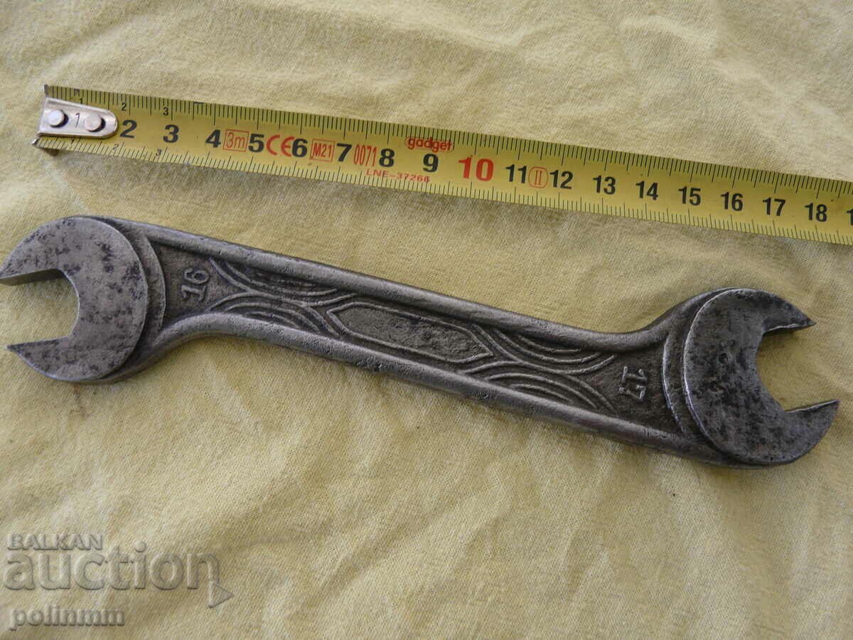 Auction Old German collector's key - 433 Auction Old German collector's key - 433