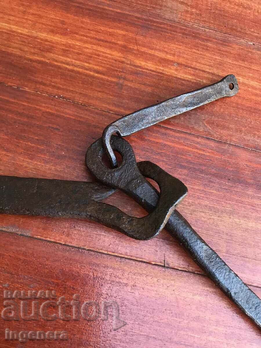 Auction OLD WROUGHT IRON DOOR LATCH SET-3 PIECES Auction OLD WROUGHT IRON DOOR LATCH SET-3 PIECES