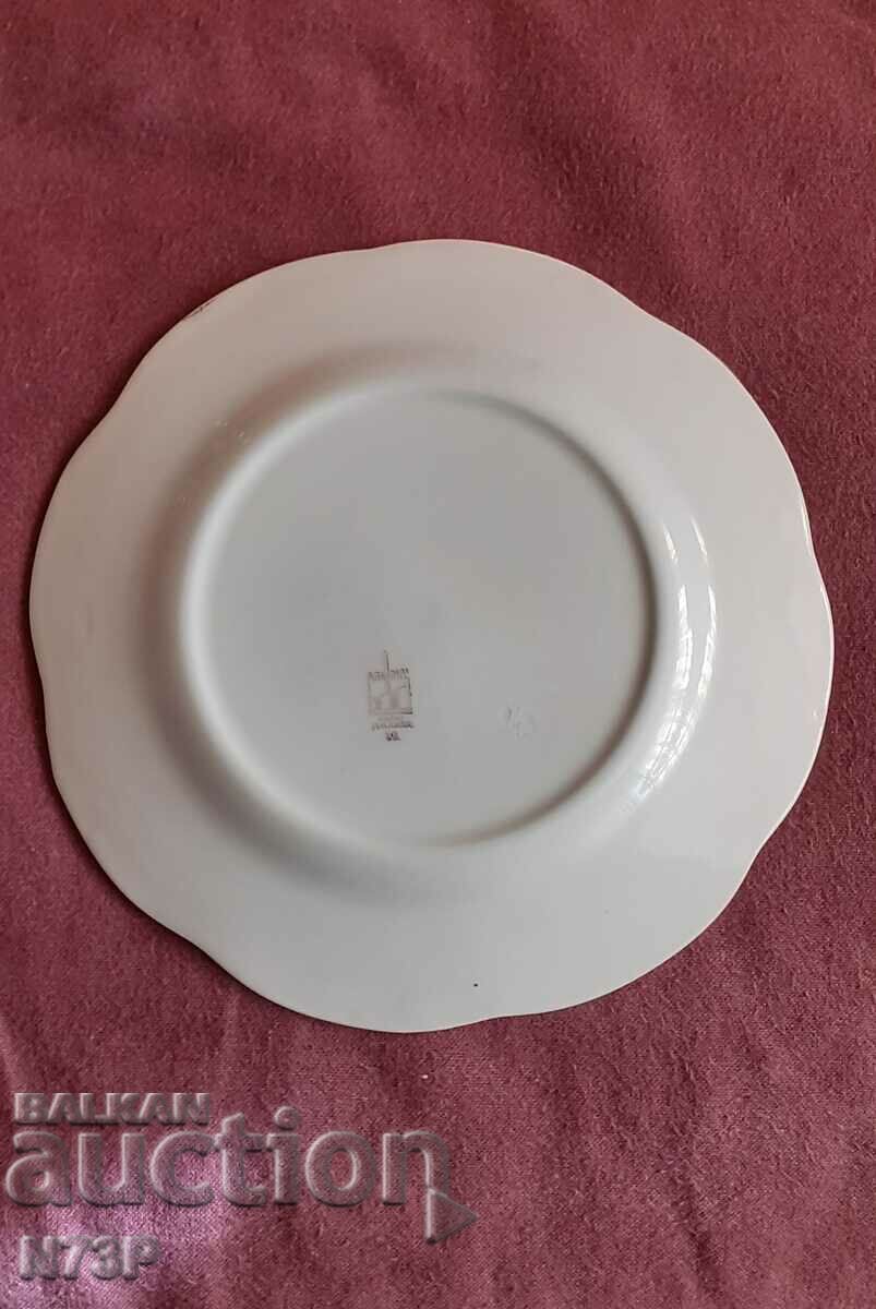 Livrarea PLATĂ VECHE DE PORȚELAN...ARABIA.. MADE IN FINLANDIA.