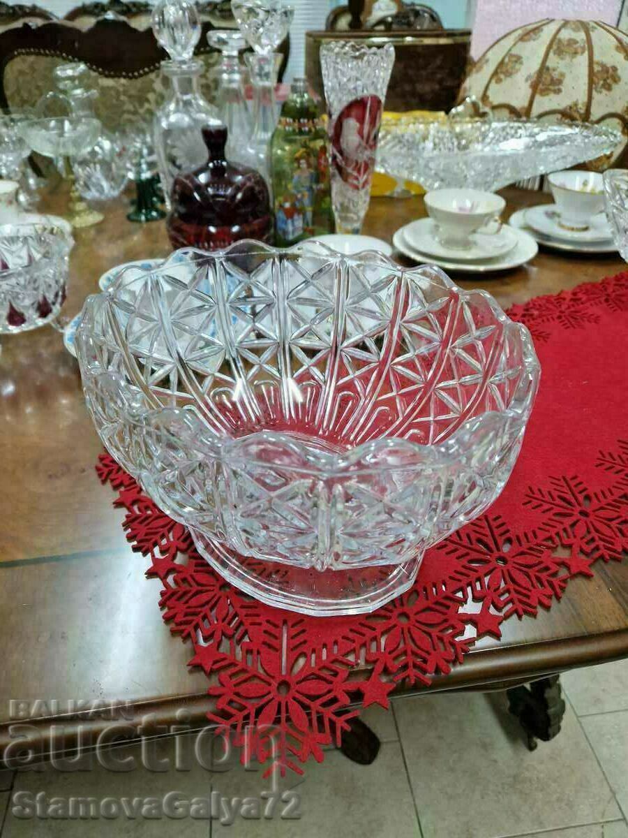 Livrarea Un minunat bol francez antic pentru bomboniere cu fructe