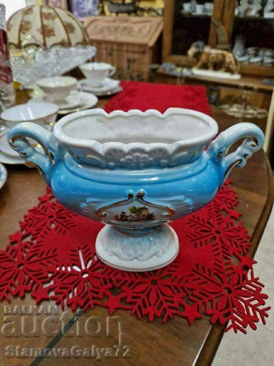 Много красива антикварна италианска порцеланова амфора купа с цена € 39.37 | 77.00 лв.