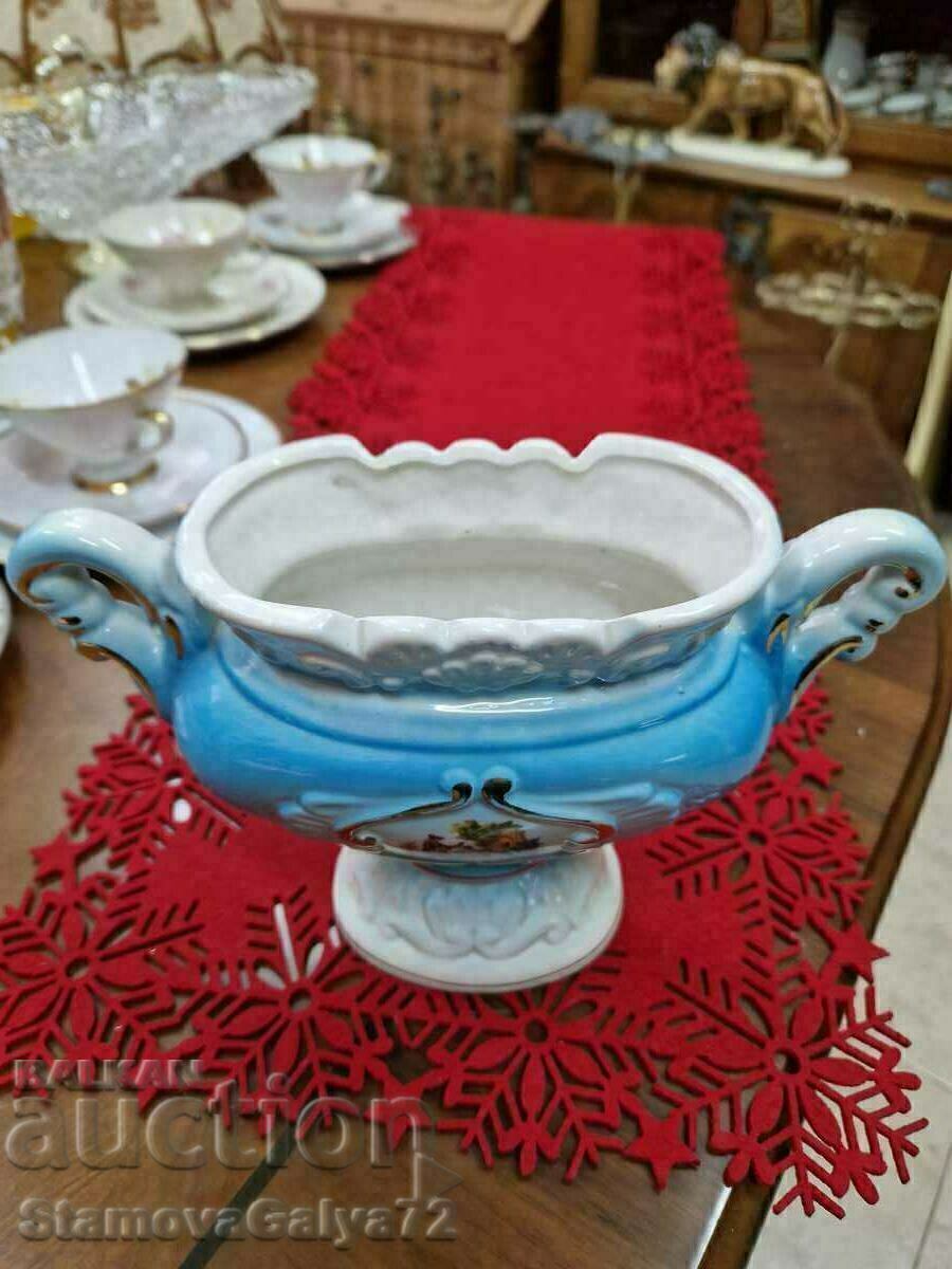 Аукцион Много красива антикварна италианска порцеланова амфора купа